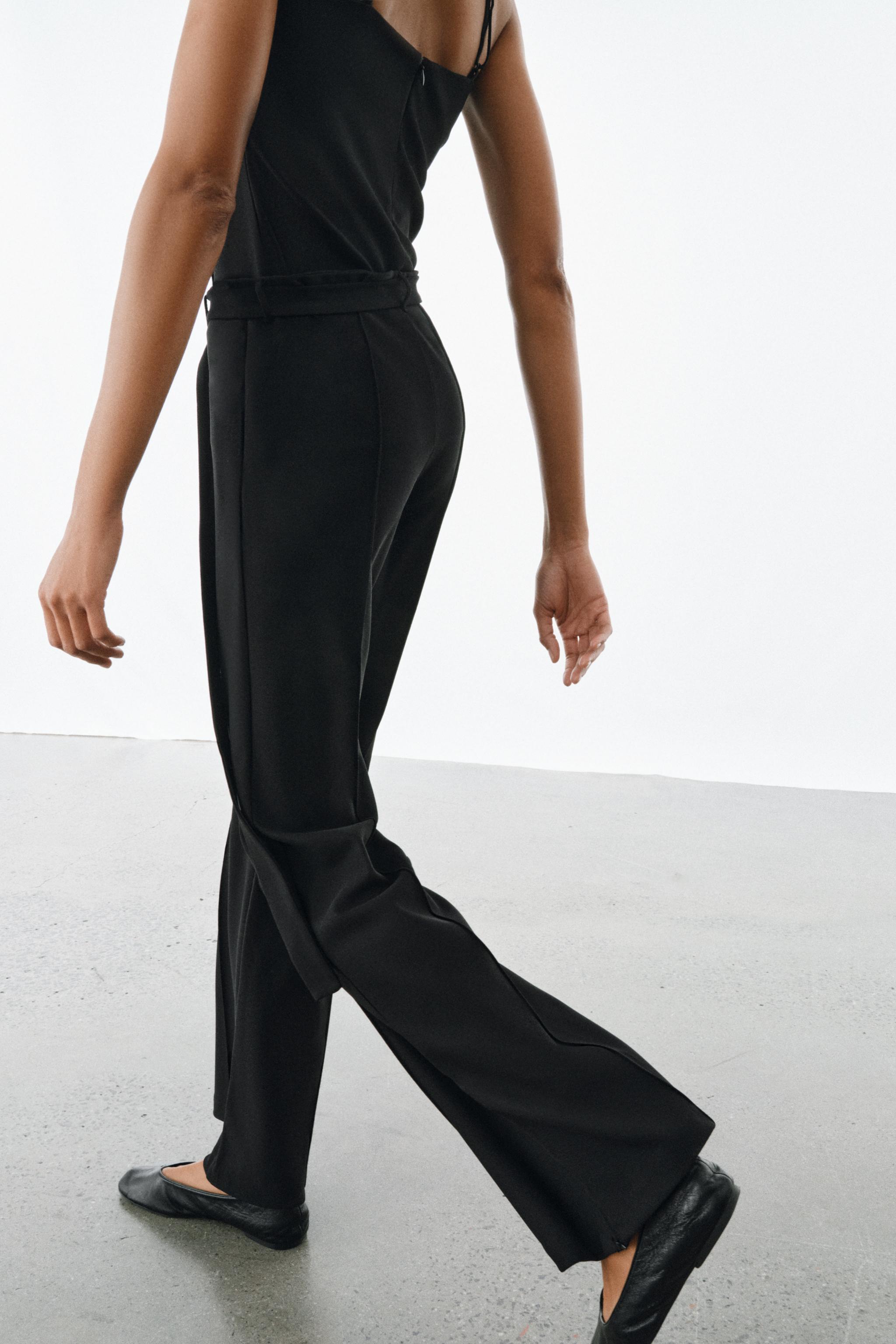 CREPE BELTED PANTS